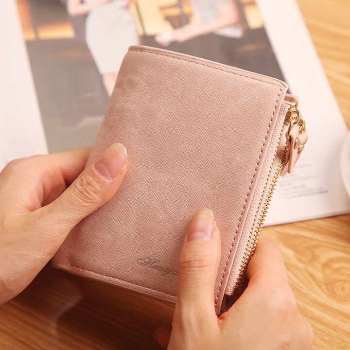 Laikykite amuletą paslėptoje piniginės ar drabužių kišenėje
